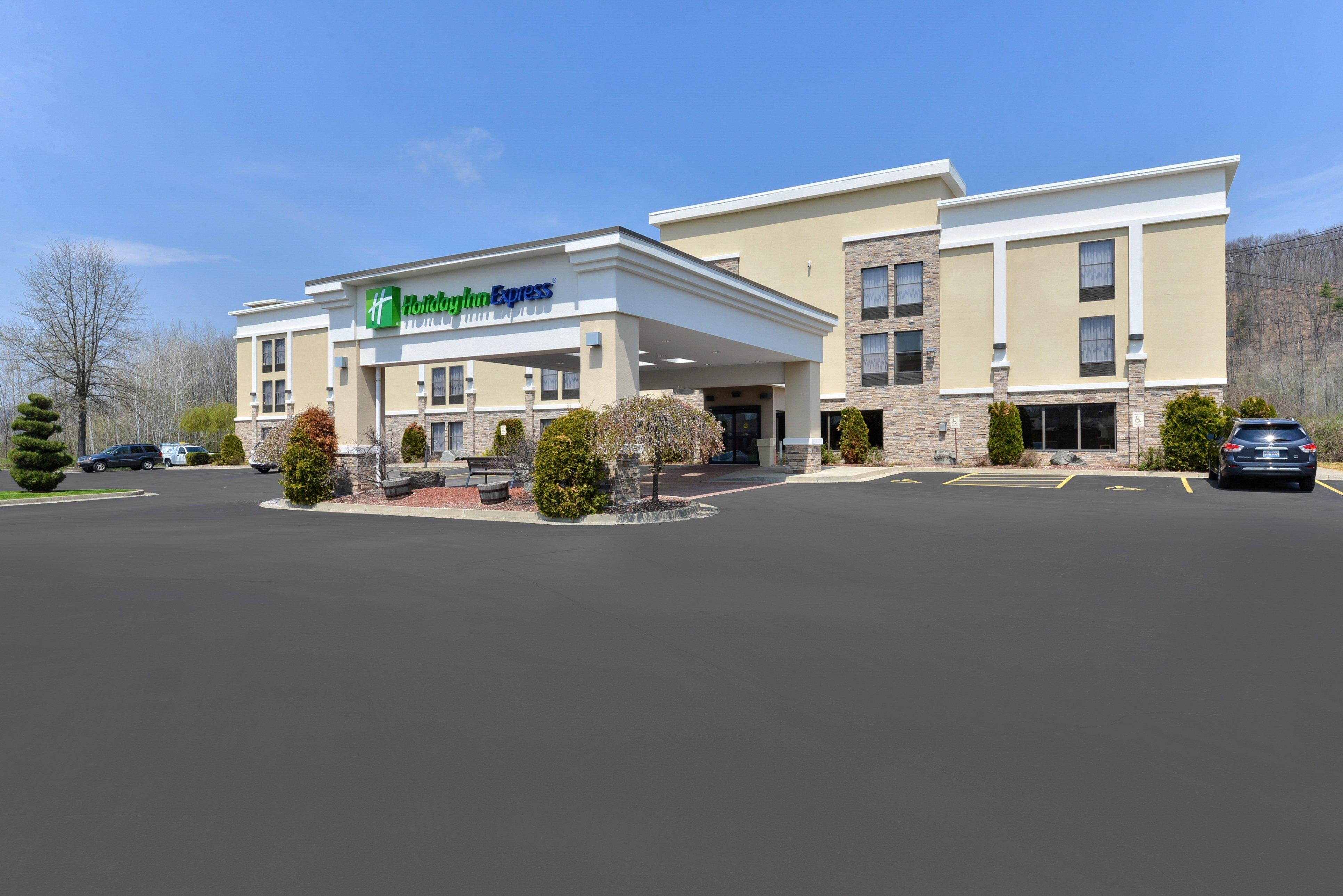 Holiday Inn Express Painted Post By Ihg Exterior photo